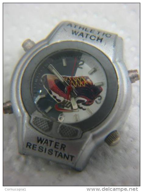 nike vintage watch